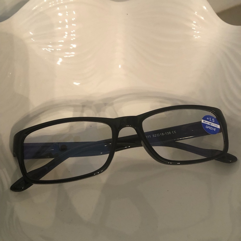 NWT & Box: 2 Pair Gaoye Anti-Glare Reading Glasses with Blue Light Filter + 1.5.